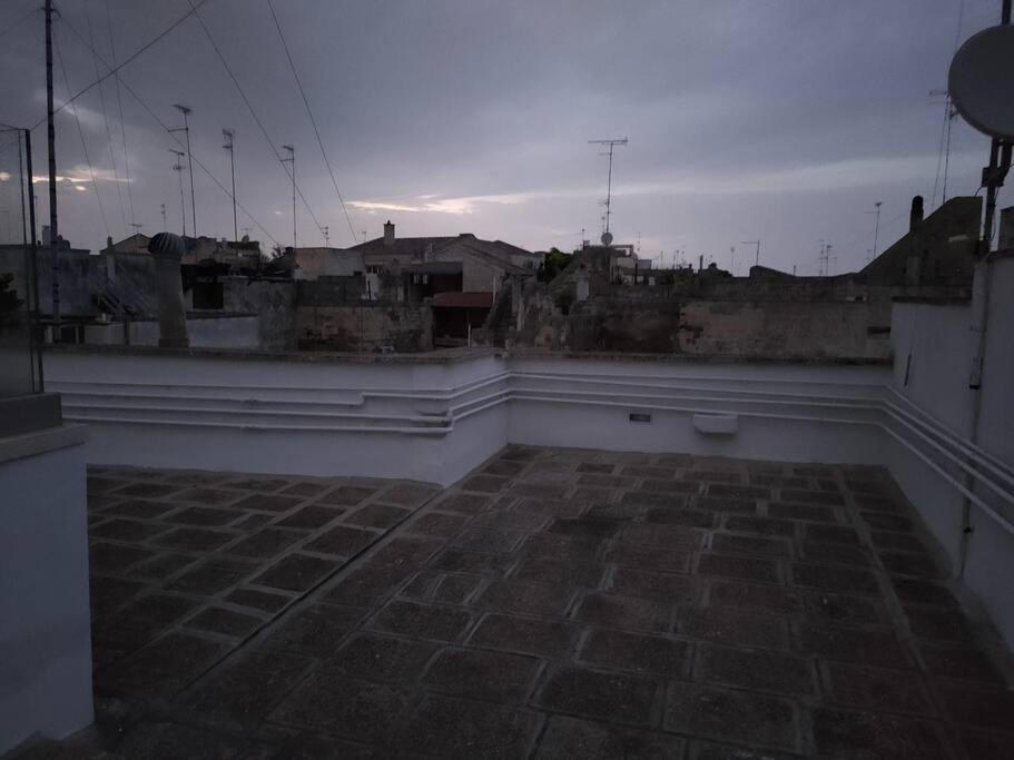 Appartamento in pieno centro a Lecce Esterno foto