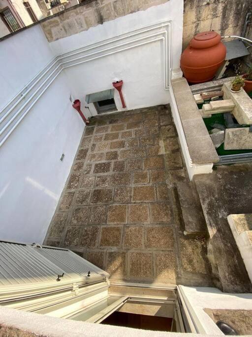 Appartamento in pieno centro a Lecce Esterno foto